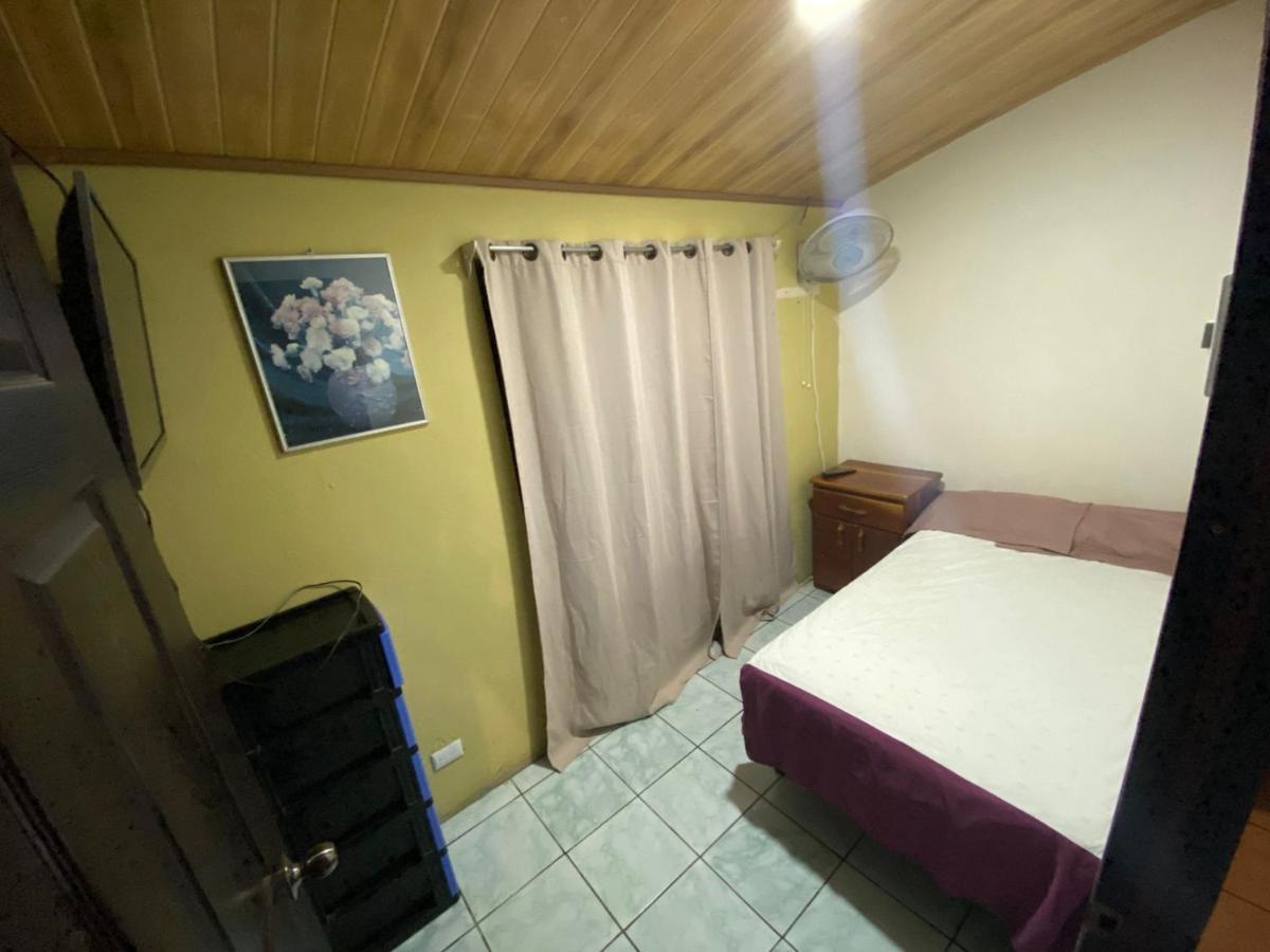 La Casa De Cachi Hotel Пакера Екстериор снимка